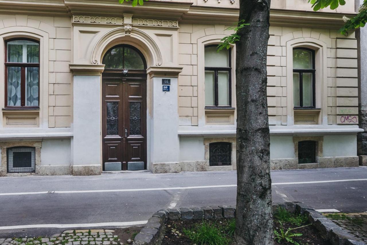 Mika Apartment And Studios Zagrzeb Zewnętrze zdjęcie