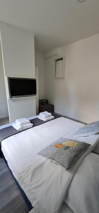 Mika Apartment And Studios Zagrzeb Zewnętrze zdjęcie